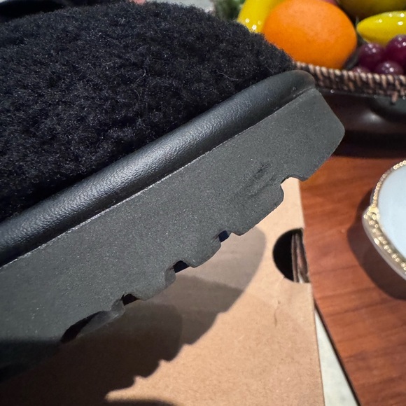 UGG Black Fuzzy Footwear - Picture 5 of 13